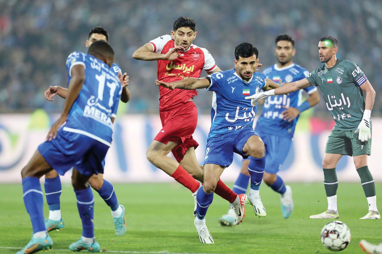 واگذاری استقلال و پرسپولیس سرخابی ها